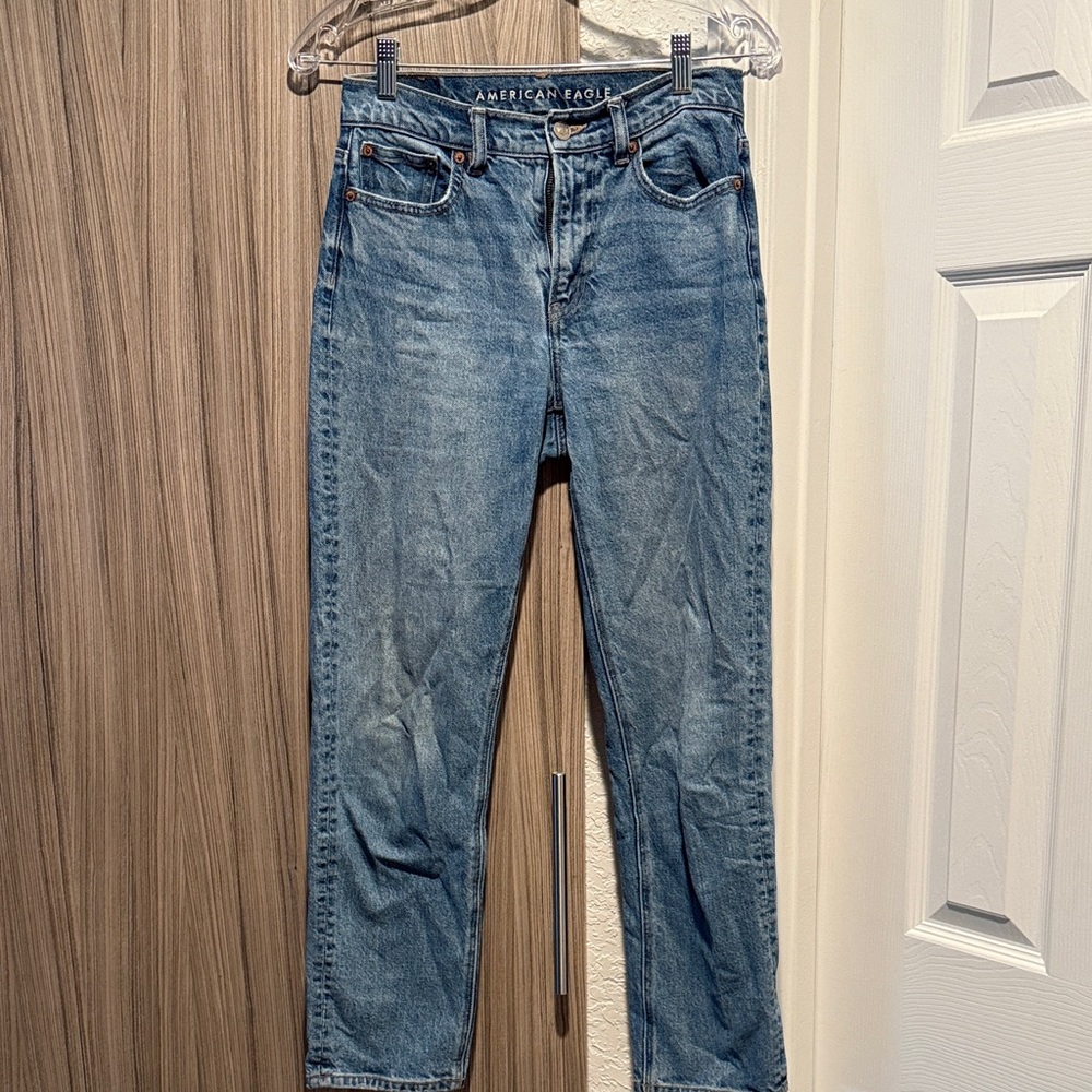 American Eagle Outfitters Light Blue Denim Jeans